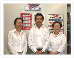 �X�^�b�t�ꓯ���҂����Ă���܂��B